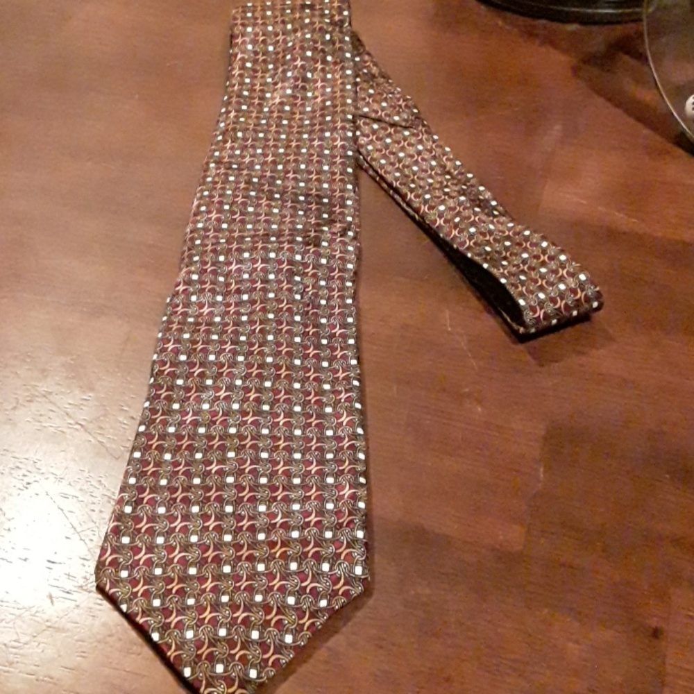 MEN'S NECKTIE--  PREPPIE BY J.B.